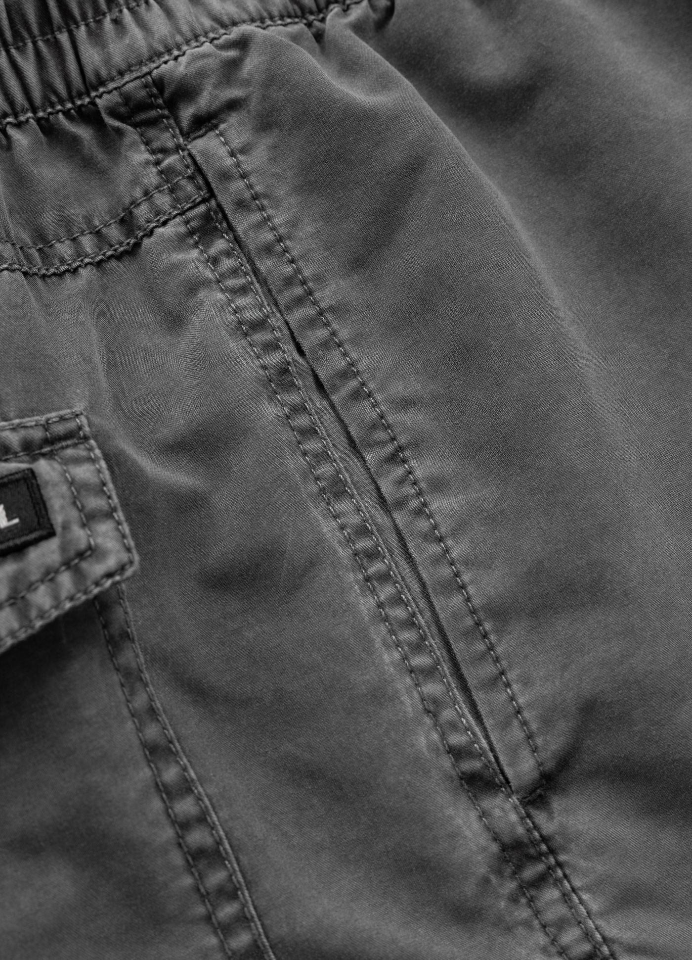 Men’s Boardshorts – BALFOUR (Graphite)